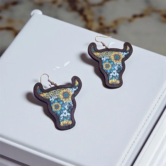 Fashion Jewelry Western boho Cow print  Earrings - Sunflower Blue and yellow - Picture 2 of 12